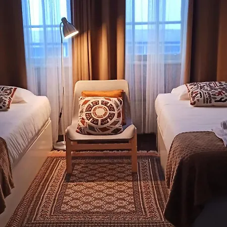 Apartament Tile House *